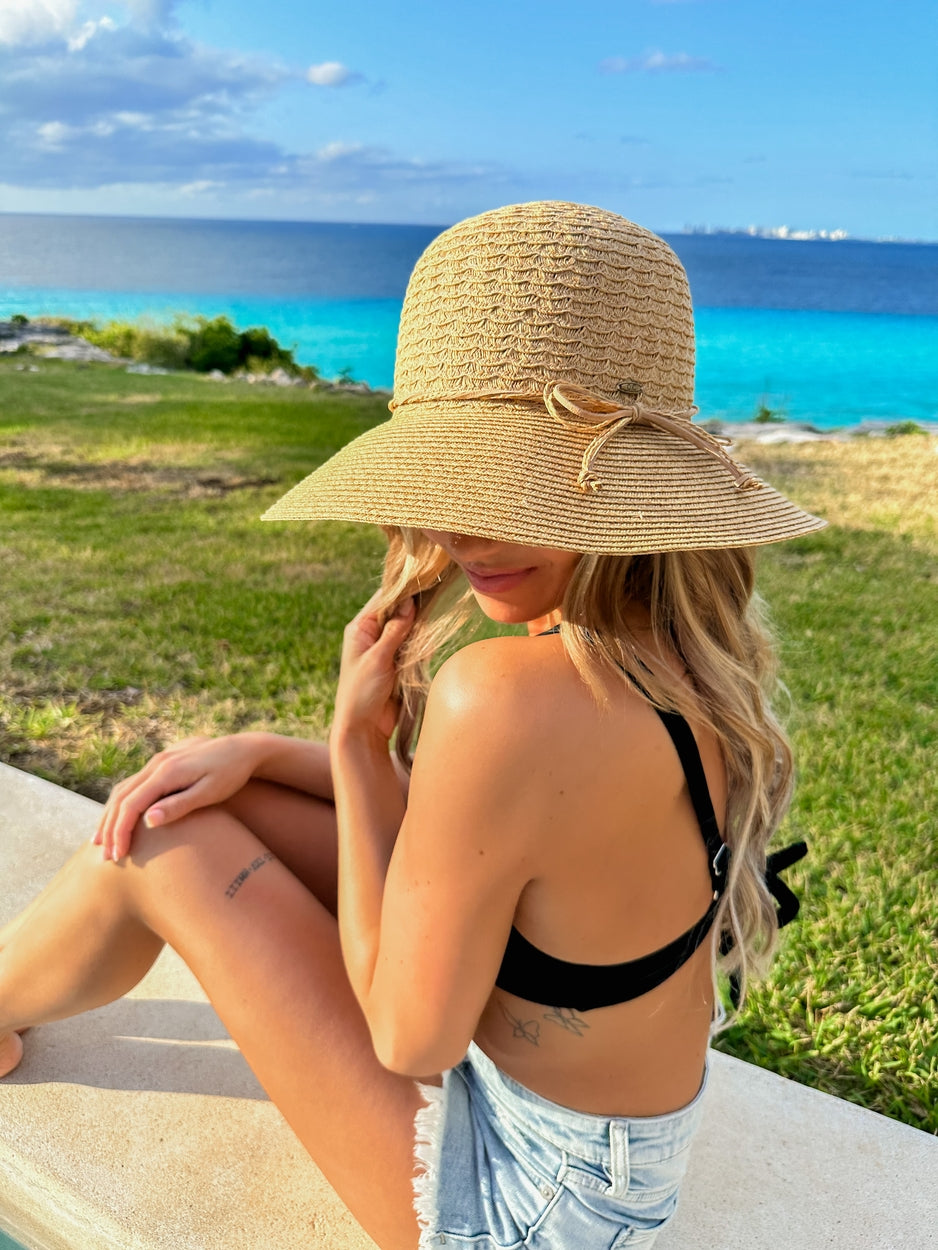 Two-Tone Heathered Cloche Hat