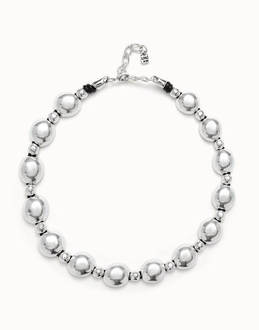 UNOde50 Beaded necklace with larger central bead