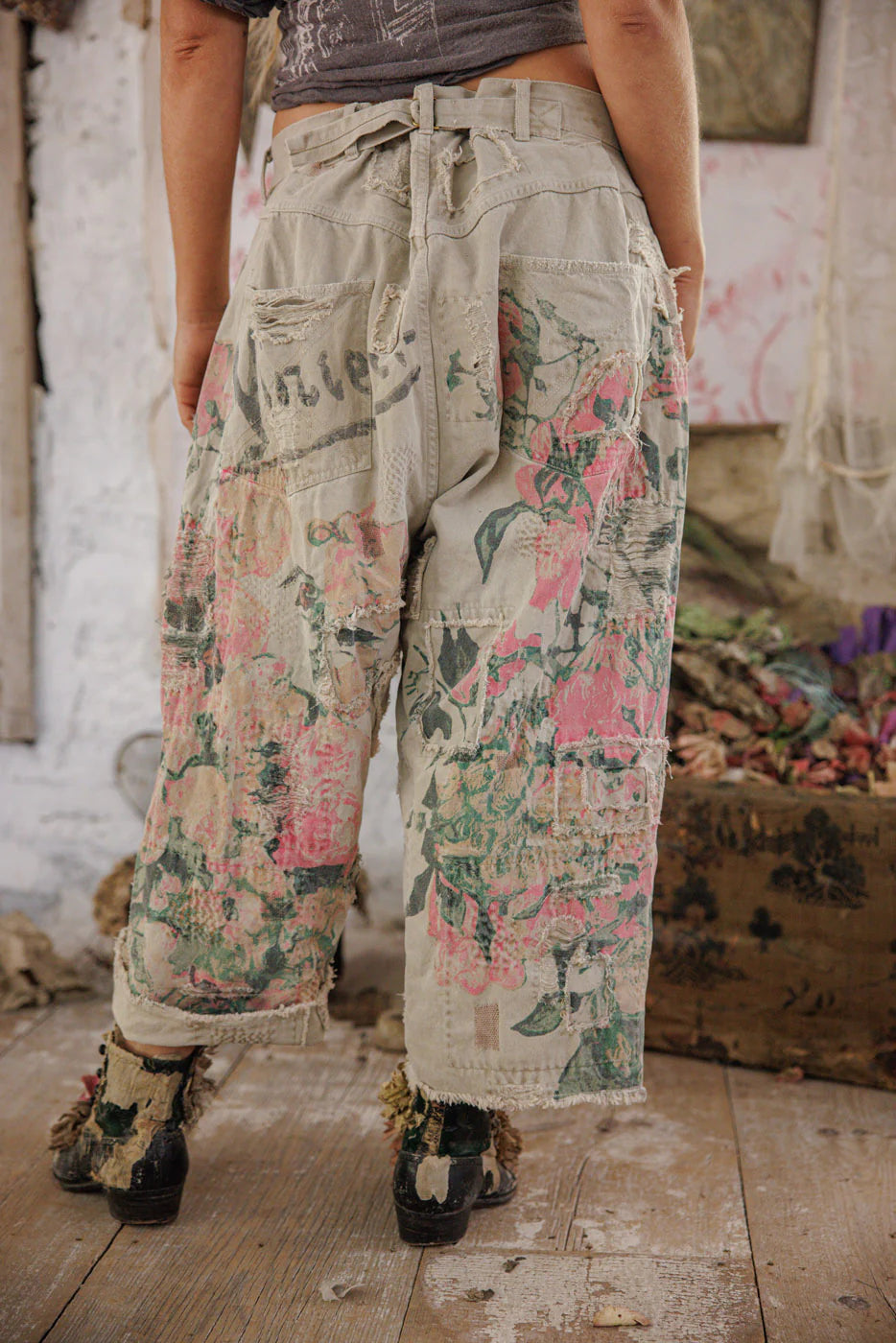 Magnolia Pearl Pants 957 Vincent Dani Blues Denims