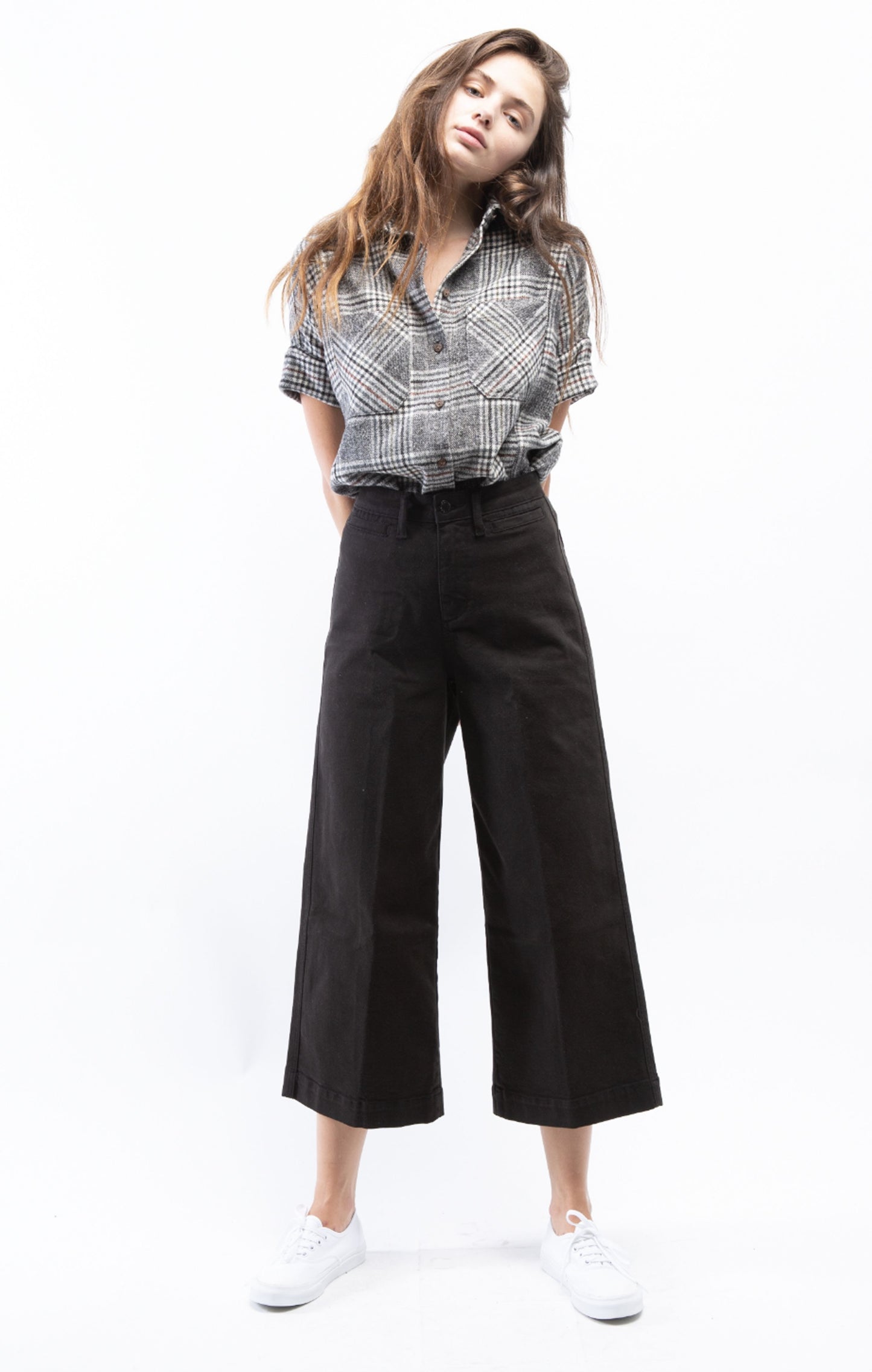 Oat High-Rise Wide Leg Crop Pant