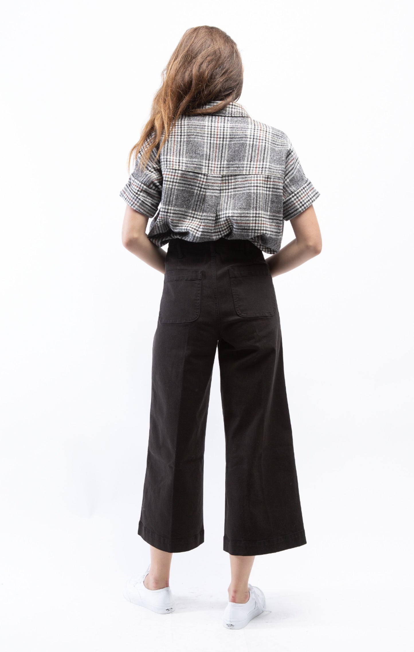 Oat High-Rise Wide Leg Crop Pant