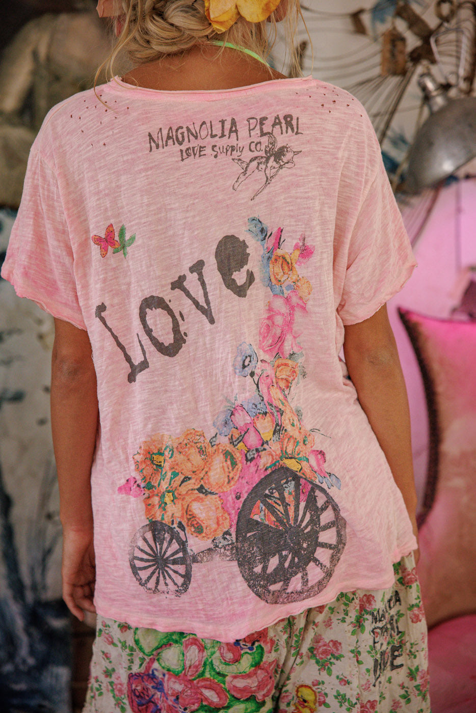 Magnolia Pearl Top 2329 Special Delivery T